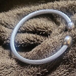 Sleek Silver Cable Bracelet with Open-Ended Design.  Helps Anxiety/depression